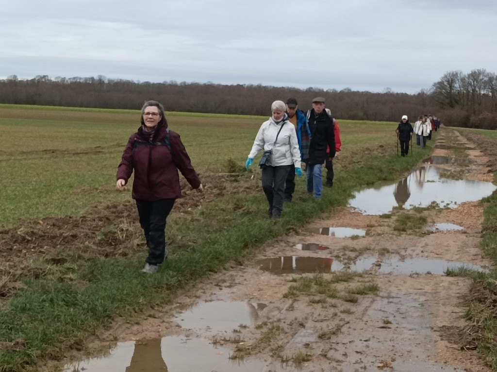 12 14 villemeux 3 croisement de groupes